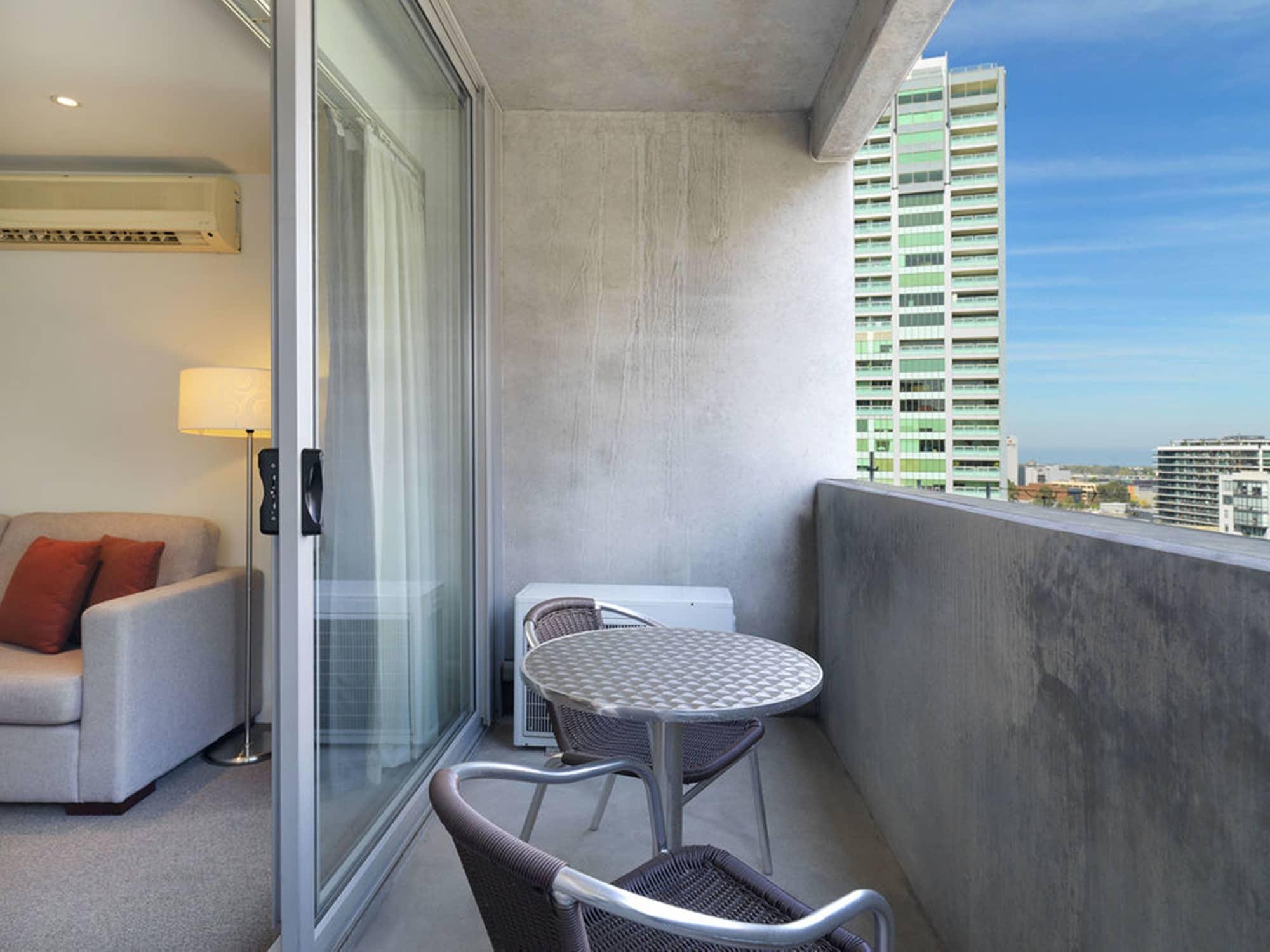Quest On Dorcas Aparthotel Melbourne Buitenkant foto