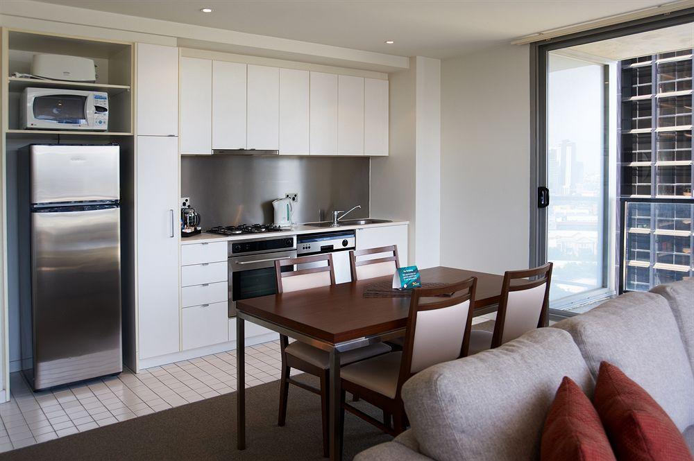 Quest On Dorcas Aparthotel Melbourne Buitenkant foto