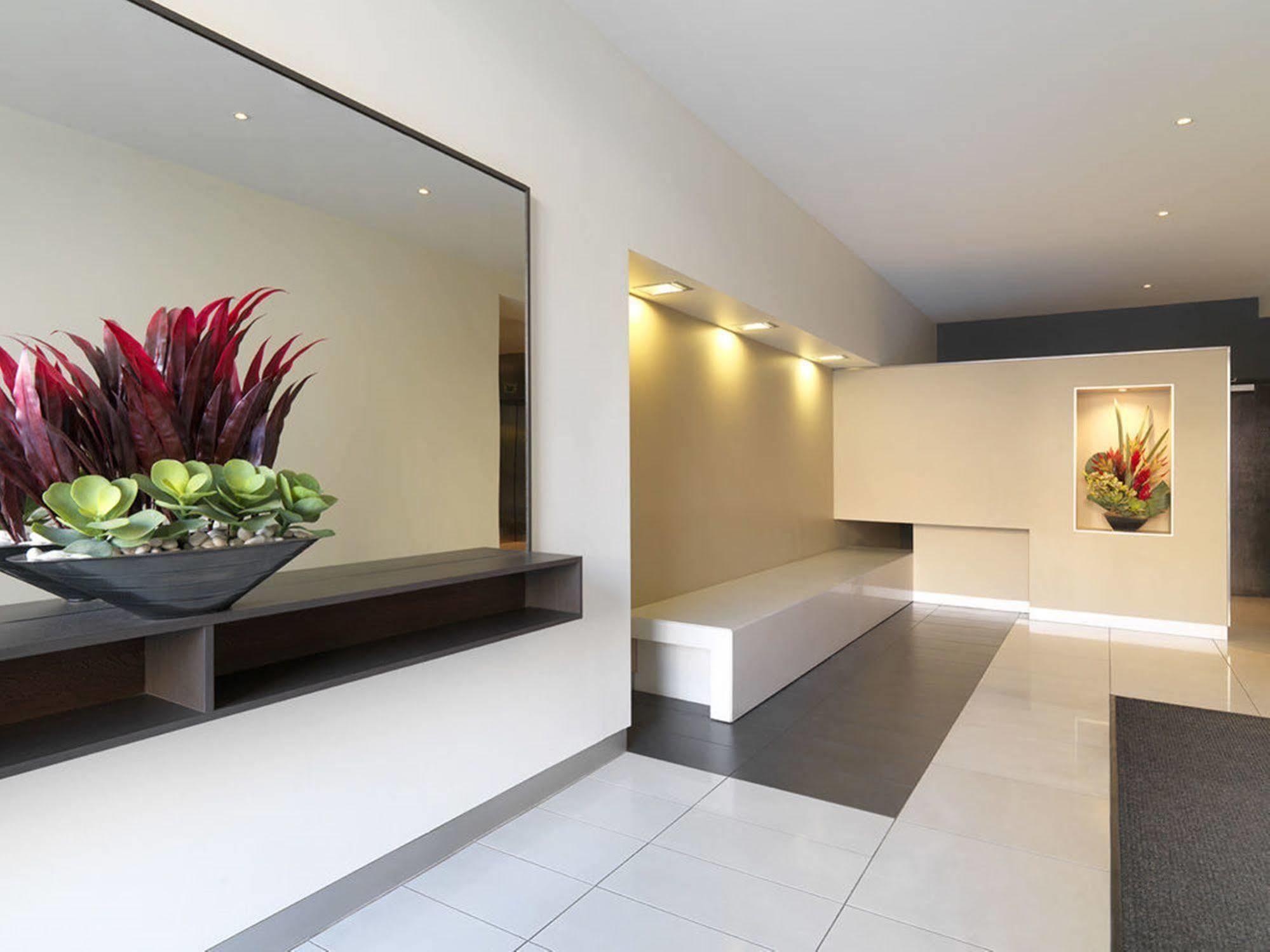 Quest On Dorcas Aparthotel Melbourne Buitenkant foto