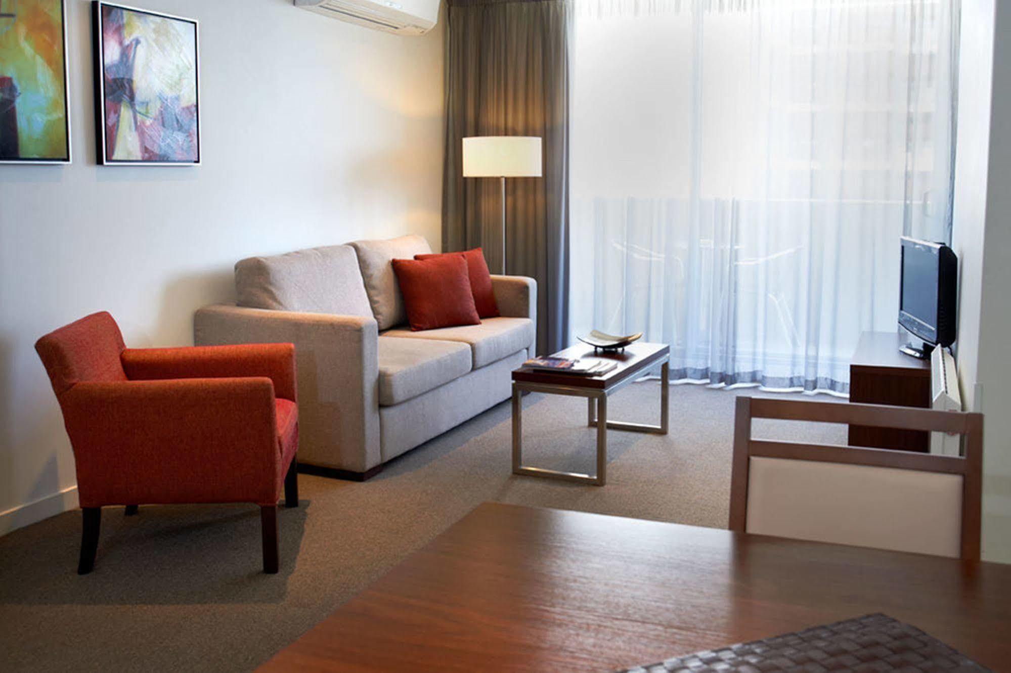 Quest On Dorcas Aparthotel Melbourne Buitenkant foto